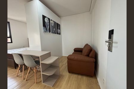 Studio à venda com 25m², 1 quarto e 1 vaga Studio à venda com 25m², 1 quarto e 1 vagaStudio