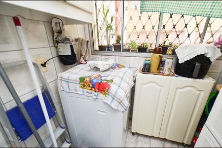 Apartamento à venda com 58m², 3 quartos e 1 vaga Apartamento à venda com 58m², 3 quartos e 1 vagaArea serviço