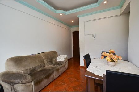 Apartamento à venda com 58m², 3 quartos e 1 vaga Apartamento à venda com 58m², 3 quartos e 1 vagaSala