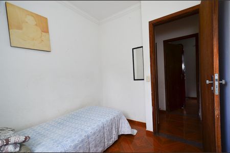Apartamento à venda com 58m², 3 quartos e 1 vaga Apartamento à venda com 58m², 3 quartos e 1 vagaQuarto1