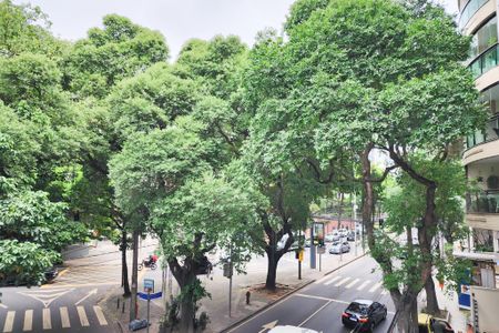 Apartamento à venda com 88m², 3 quartos e 1 vaga Apartamento à venda com 88m², 3 quartos e 1 vagaVista