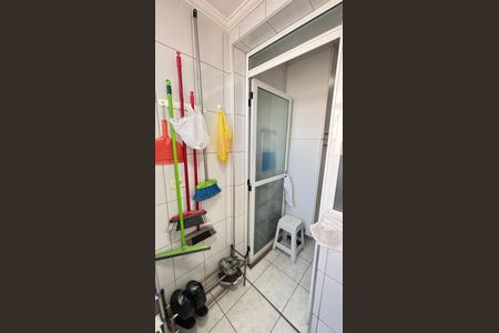 Apartamento à venda com 70m², 2 quartos e 1 vaga Apartamento à venda com 70m², 2 quartos e 1 vagaÁrea de Serviço