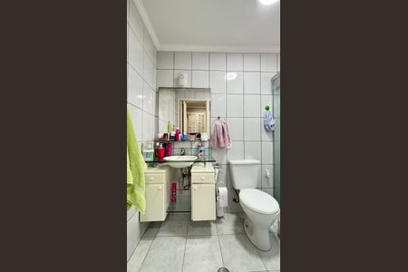 Apartamento à venda com 70m², 2 quartos e 1 vaga Apartamento à venda com 70m², 2 quartos e 1 vagaBanheiro da Suíte