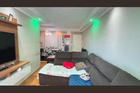 Apartamento à venda com 70m², 2 quartos e 1 vaga Apartamento à venda com 70m², 2 quartos e 1 vagaSala de Jantar