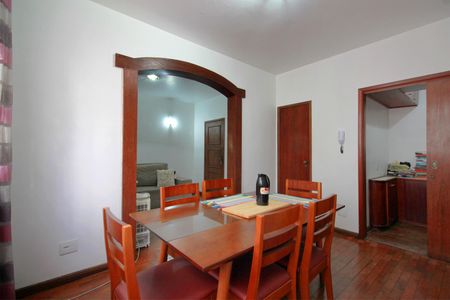 Apartamento à venda com 90m², 3 quartos e 1 vagaSala de Jantar