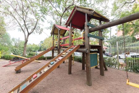 Apartamento à venda com 72m², 3 quartos e 2 vagasÁrea comum - Playground