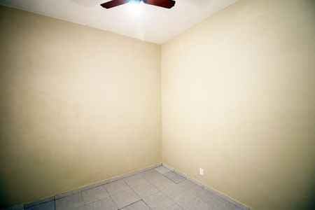 Quarto 2 de casa para alugar com 2 quartos, 60m² em Penha Circular, Rio de Janeiro