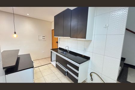 Apartamento à venda com 110m², 2 quartos e 2 vagasCozinha