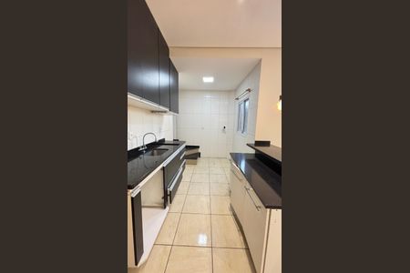 Apartamento à venda com 110m², 2 quartos e 2 vagasCozinha