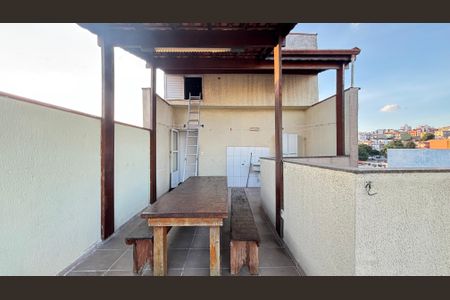 Apartamento à venda com 110m², 2 quartos e 2 vagasCobertura