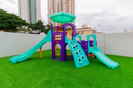 Apartamento para alugar com 81m², 2 quartos e 2 vagasÁrea comum - Playground