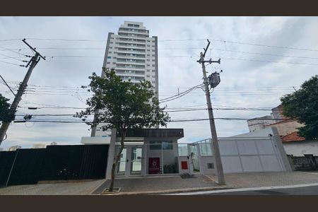 Apartamento para alugar com 81m², 2 quartos e 2 vagasFachada