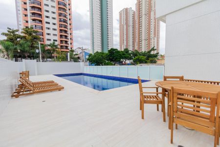 Apartamento para alugar com 81m², 2 quartos e 2 vagasÁrea comum - Piscina