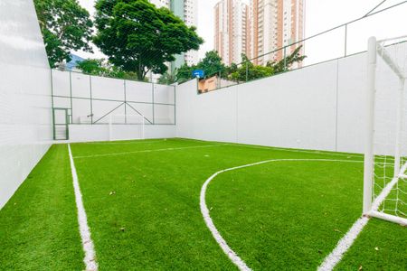 Apartamento para alugar com 81m², 2 quartos e 2 vagasÁrea Comum - Campo de Futebol
