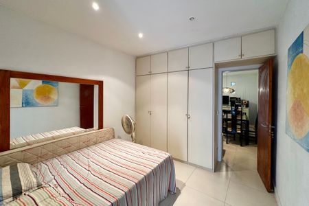 Apartamento à venda com 42m², 1 quarto e sem vagaQuarto