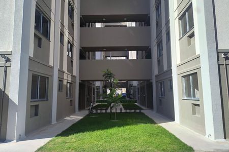 Apartamento à venda com 48m², 2 quartos e 1 vaga Apartamento à venda com 48m², 2 quartos e 1 vagaFachada do bloco