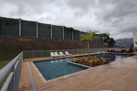 Apartamento à venda com 48m², 2 quartos e 1 vaga Apartamento à venda com 48m², 2 quartos e 1 vagaÁrea comum - Piscina