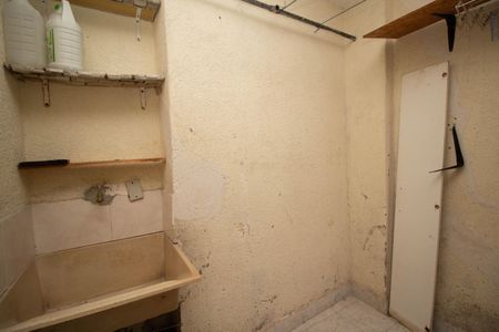 Casa à venda com 45m², 1 quarto e sem vaga Casa à venda com 45m², 1 quarto e sem vagaÁrea de Serviço