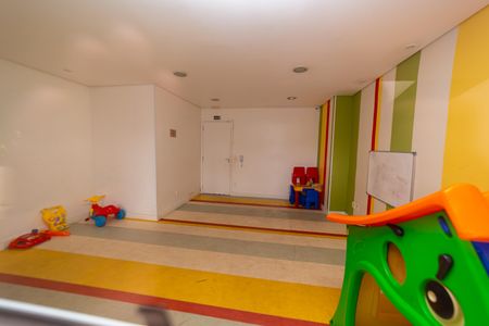 Apartamento para alugar com 33m², 1 quarto e sem vaga Apartamento para alugar com 33m², 1 quarto e sem vagaBrinquedoteca