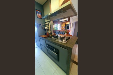 Apartamento para alugar com 60m², 2 quartos e 2 vagas Apartamento para alugar com 60m², 2 quartos e 2 vagasCozinha