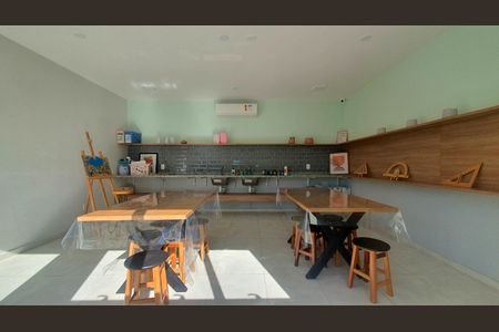 Apartamento para alugar com 60m², 2 quartos e 2 vagas Apartamento para alugar com 60m², 2 quartos e 2 vagasÁrea comum