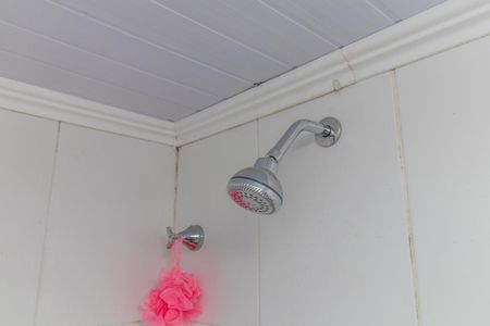 Casa à venda com 115m², 2 quartos e 1 vaga Casa à venda com 115m², 2 quartos e 1 vagaBanheiro 1