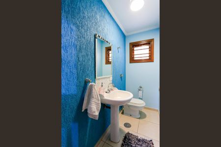 Casa à venda com 170m², 3 quartos e 3 vagasLavabo