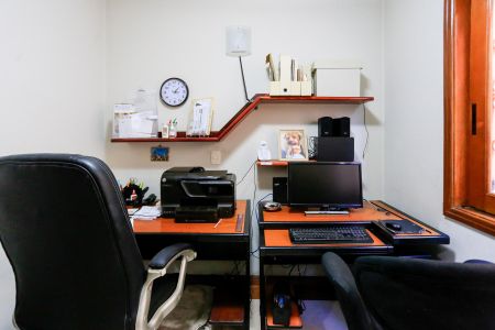 Casa à venda com 170m², 3 quartos e 3 vagasEscritório