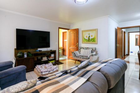 Casa à venda com 170m², 3 quartos e 3 vagasSala