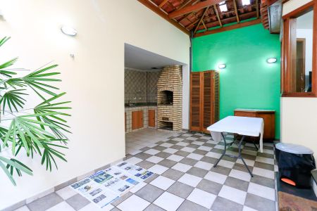 Casa à venda com 170m², 3 quartos e 3 vagasQuintal