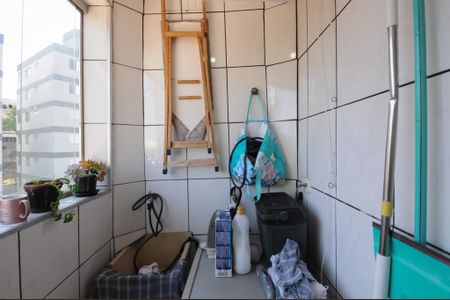 Apartamento à venda com 60m², 2 quartos e 1 vaga Apartamento à venda com 60m², 2 quartos e 1 vagaÁrea de Serviço