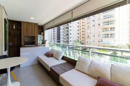 Apartamento à venda com 147m², 3 quartos e 2 vagasVaranda