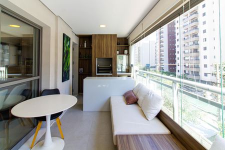 Apartamento à venda com 147m², 3 quartos e 2 vagasVaranda