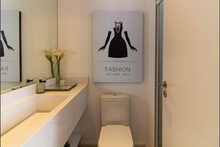 Apartamento à venda com 147m², 3 quartos e 2 vagasBanheiro da Suíte 3