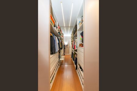 Apartamento à venda com 85m², 3 quartos e 2 vagasCloset da suíte