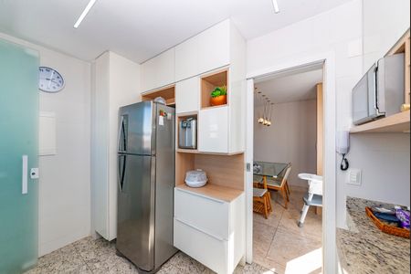 Apartamento à venda com 85m², 3 quartos e 2 vagasCozinha
