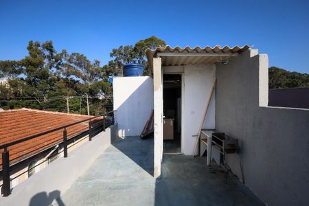 Casa à venda com 300m², 2 quartos e 2 vagas Casa à venda com 300m², 2 quartos e 2 vagasrooftop fundos