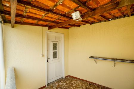 Casa à venda com 120m², 2 quartos e 1 vagaTerraço