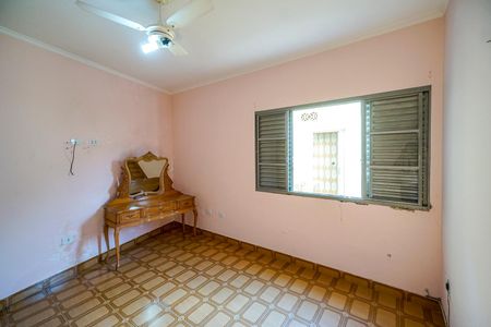 Casa à venda com 120m², 2 quartos e 1 vagaSuíte