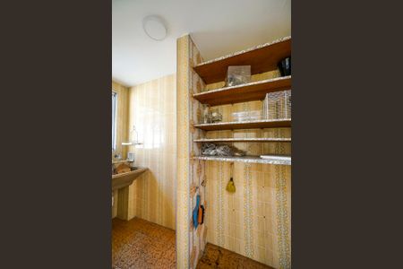 Casa à venda com 120m², 2 quartos e 1 vagaÁrea de serviço