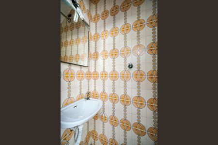 Casa à venda com 120m², 2 quartos e 1 vagaBanheiro de serviço