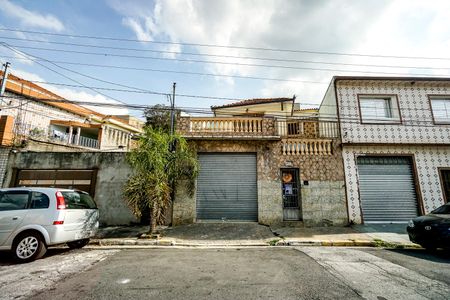 Casa à venda com 120m², 2 quartos e 1 vagaFachada