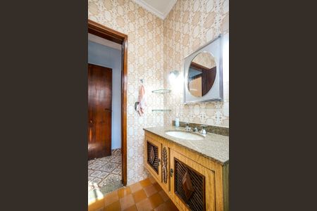 Casa à venda com 120m², 2 quartos e 1 vagaBanheiro social