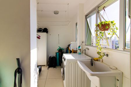 Apartamento à venda com 75m², 1 quarto e 1 vagaÁrea de Serviço