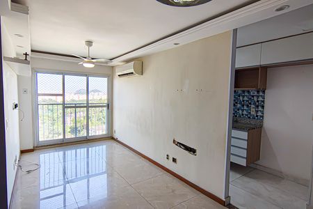 Apartamento para alugar com 134m², 3 quartos e 2 vagas Apartamento para alugar com 134m², 3 quartos e 2 vagasSala