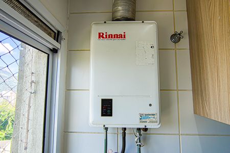 Apartamento para alugar com 134m², 3 quartos e 2 vagas Apartamento para alugar com 134m², 3 quartos e 2 vagasCozinha e Área de Serviço