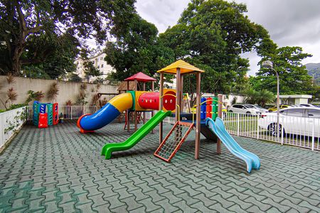 Apartamento para alugar com 134m², 3 quartos e 2 vagas Apartamento para alugar com 134m², 3 quartos e 2 vagasÁrea comum