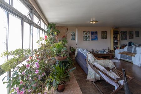 Apartamento à venda com 182m², 3 quartos e 2 vagasSala