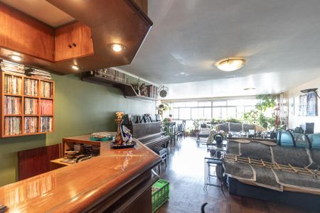 Apartamento à venda com 182m², 3 quartos e 2 vagasSala