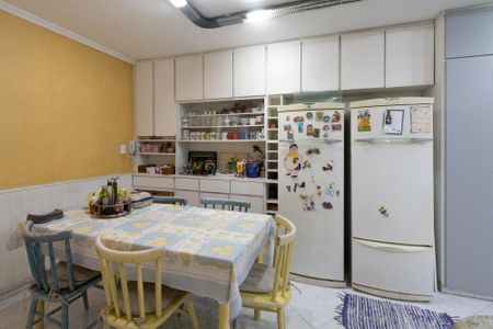 Apartamento à venda com 182m², 3 quartos e 2 vagasCozinha